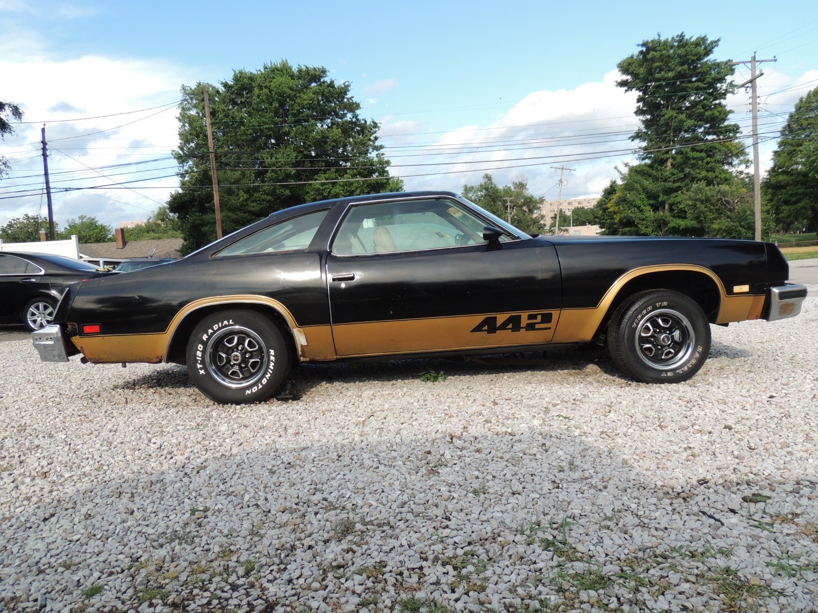 Oldsmobile Cutlass 1977