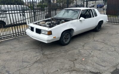 Oldsmobile Cutlass Supreme 1984