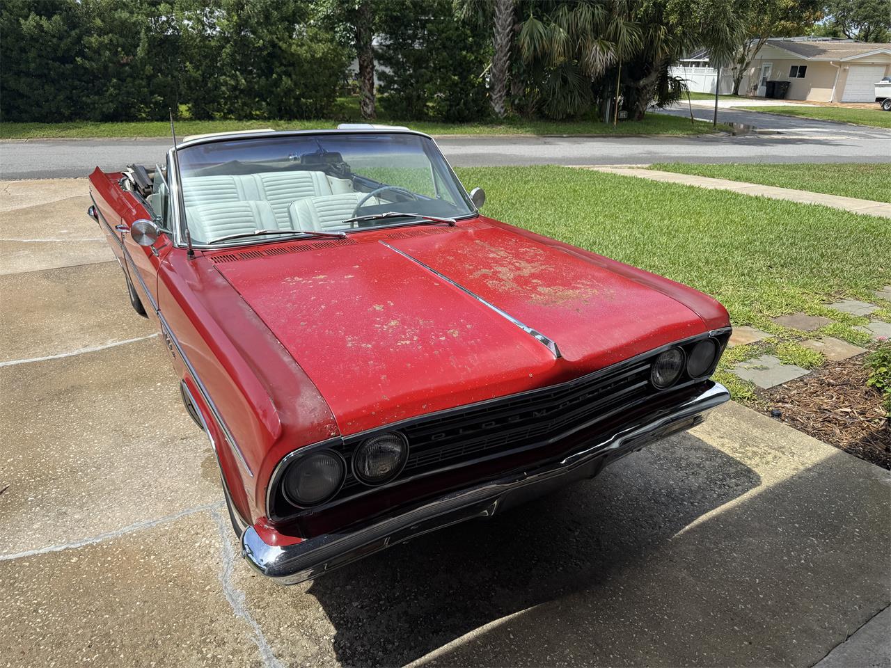 Oldsmobile-Cutlass-f85-1963-red-white