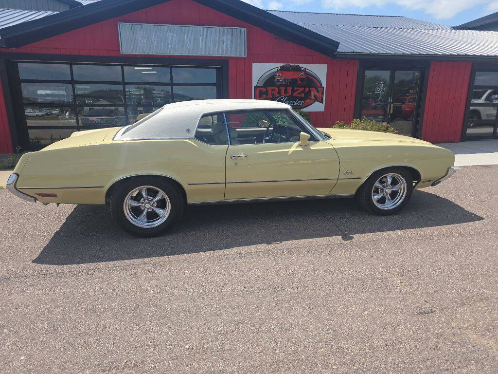 Oldsmobile-Cutlass-supreme-1972-Bamboo-Tan
