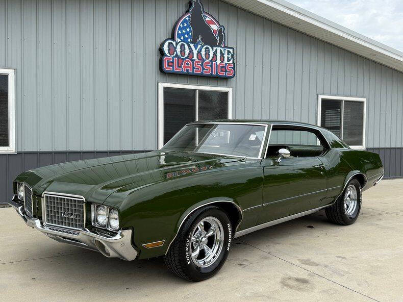 Oldsmobile-Cutlass-supreme-1972-Dark-Green-Metallic