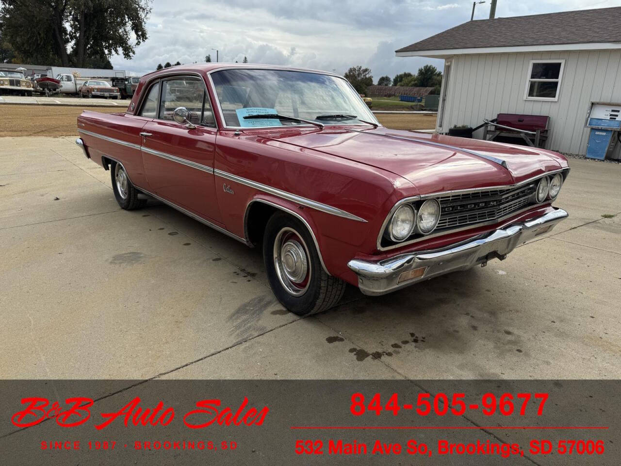 Oldsmobile-F-85-1963-Red-Red