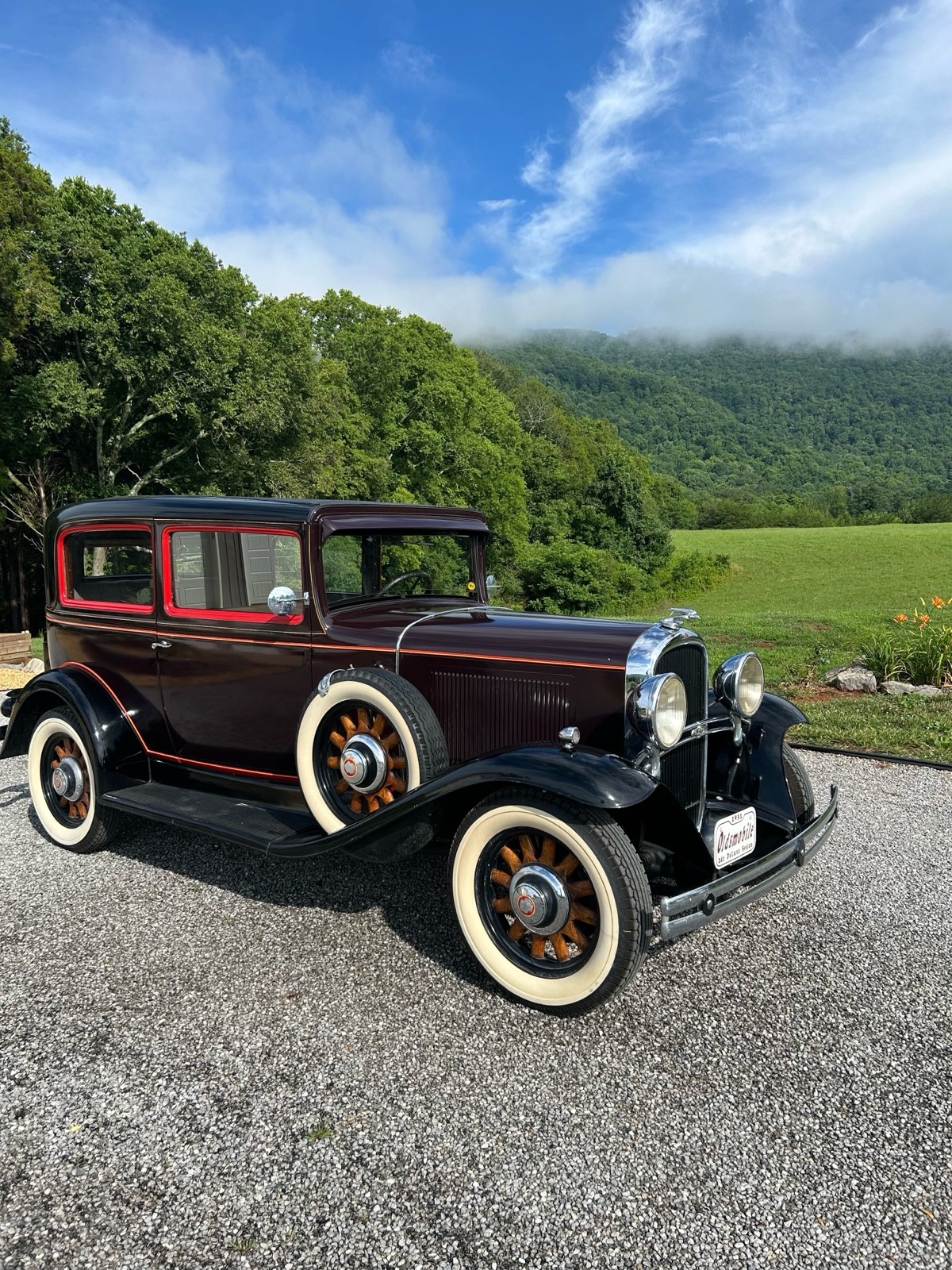 Oldsmobile-Model-F-35-1931