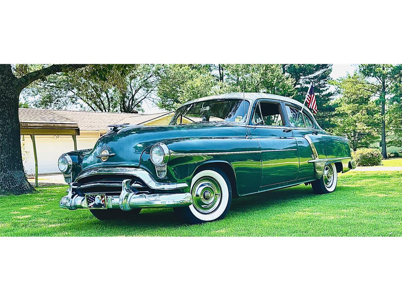 Oldsmobile-Super-88-1951-Greentan-Beige