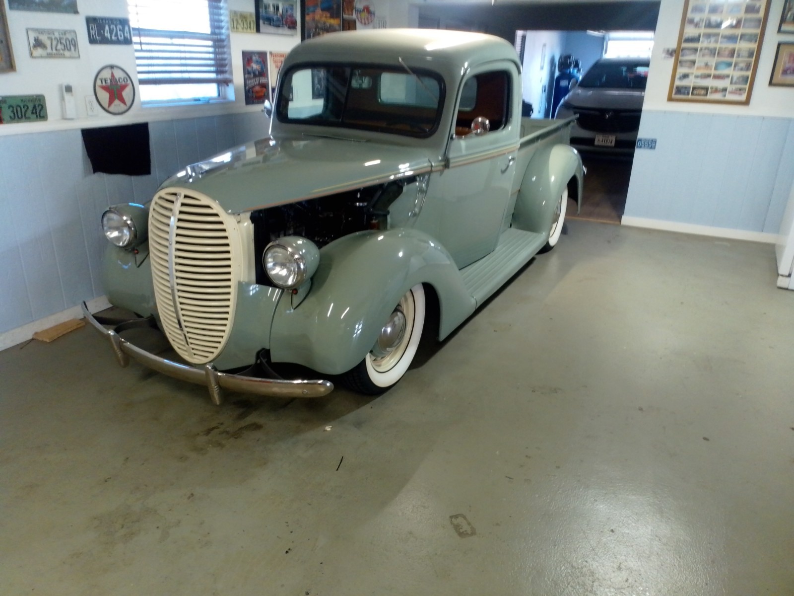 Other Makes 1/2 Ton Pickup 1938