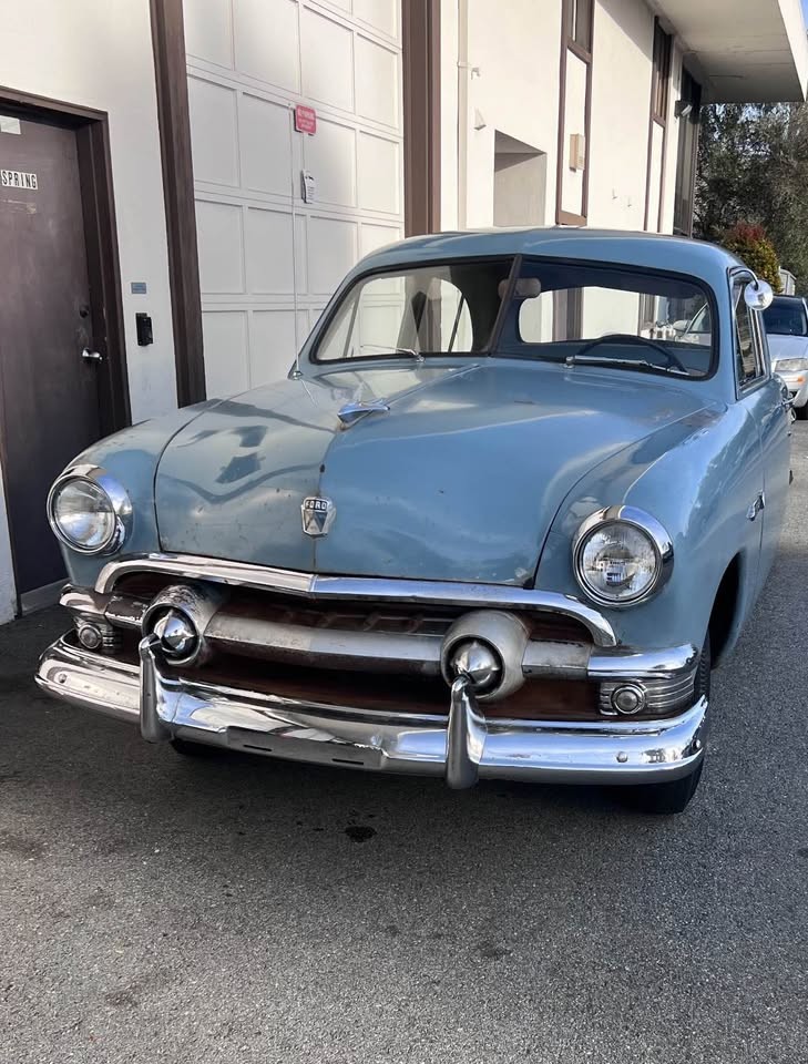 Other Makes 2 Door ShoeBox 1951