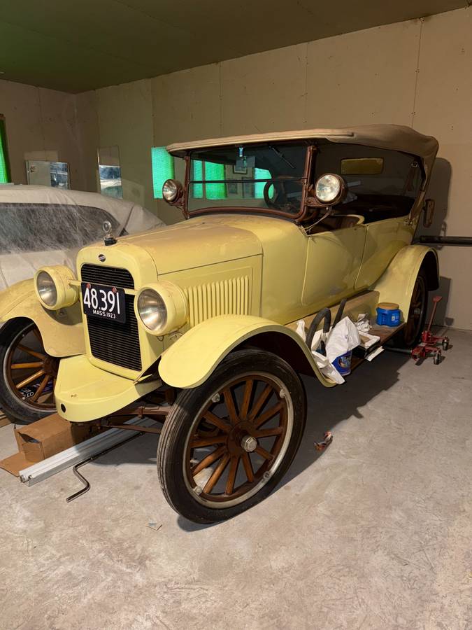 Overland-91-92-1923-yellow