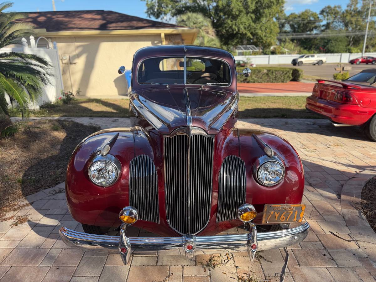Packard-Model-110-1941-red