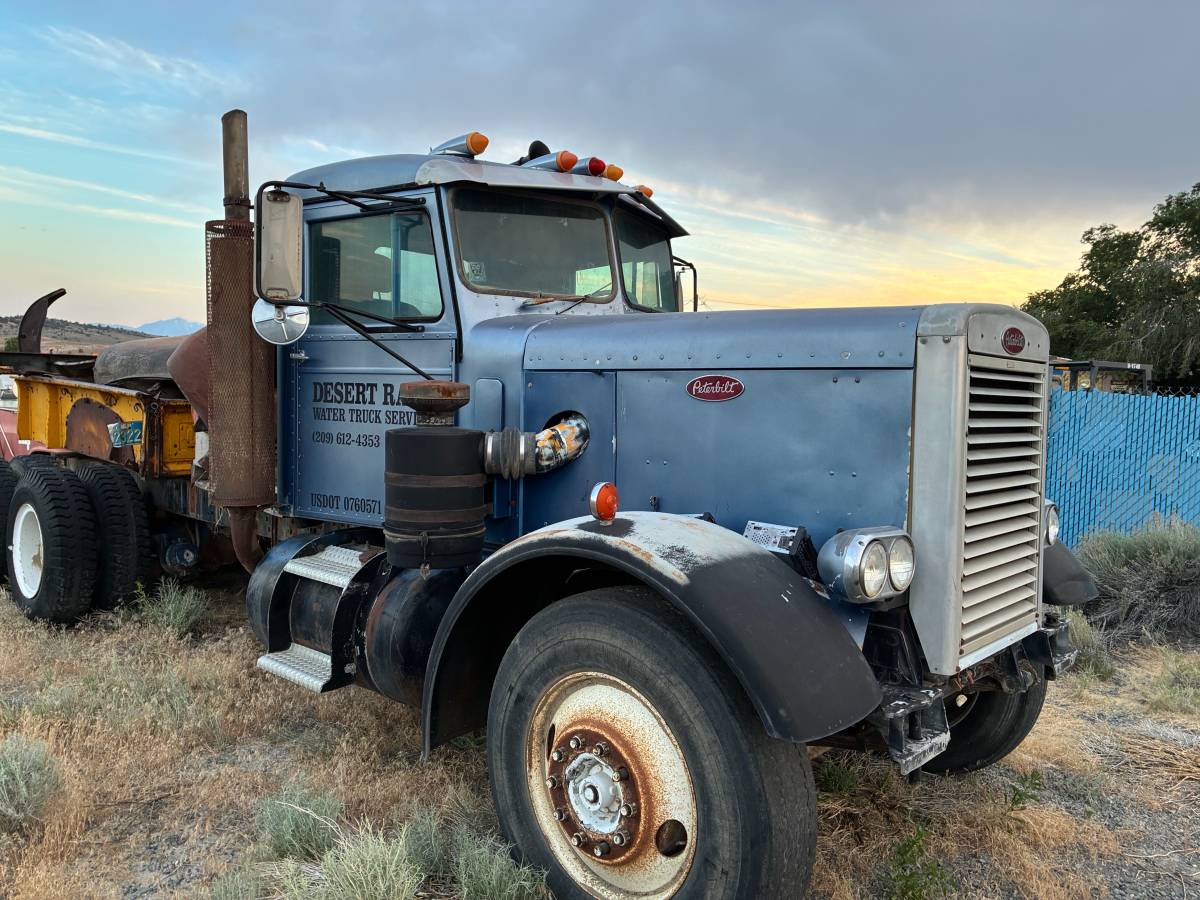 Peterbilt-281-1965