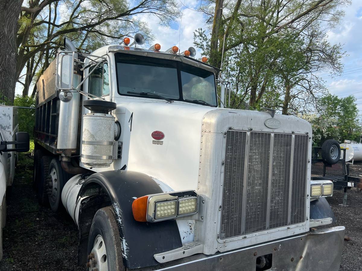 Peterbilt-357-1996