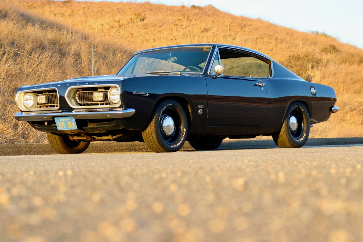 Plymouth-Barracuda-1967-blue