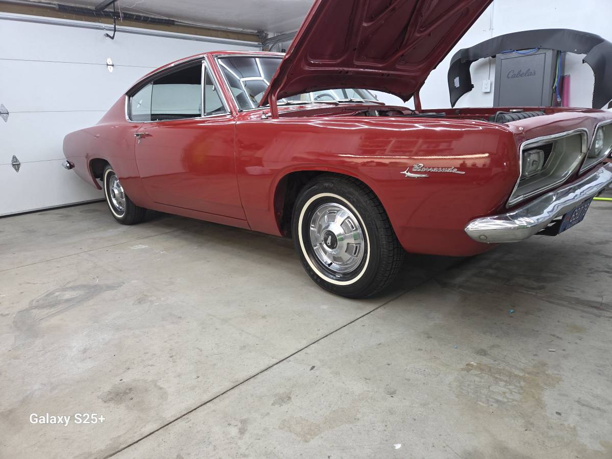 Plymouth-Barracuda-1967-red