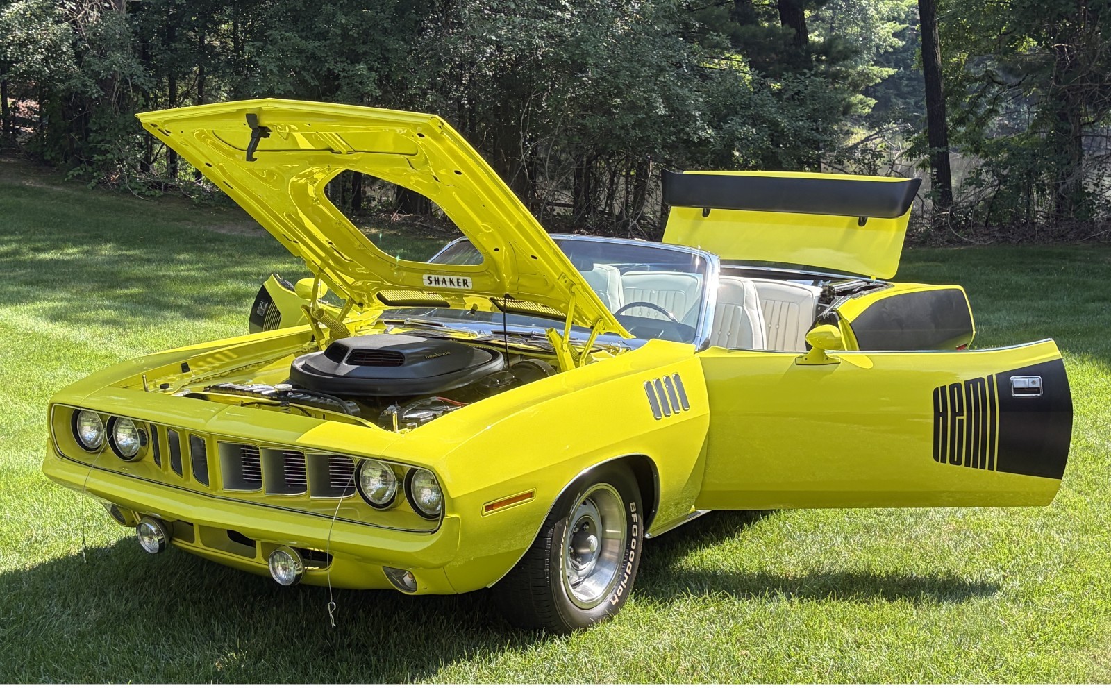 Plymouth-Barracuda-1971-Convertible-White