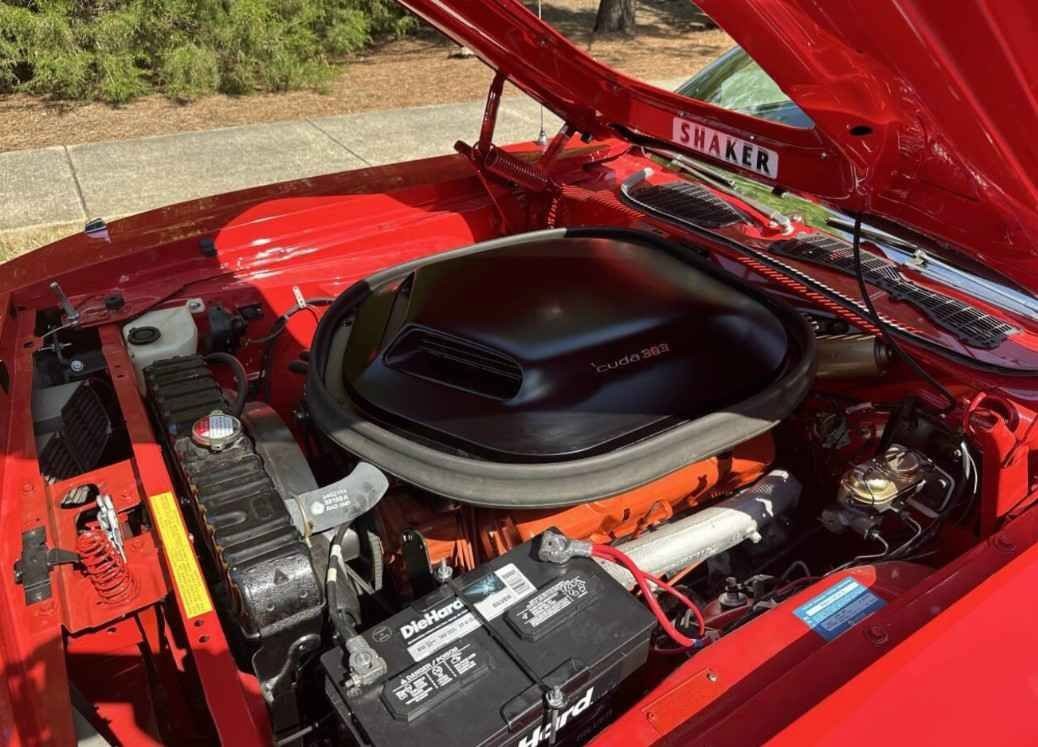 Plymouth-Barracuda-1971-Rallye-Red-Black