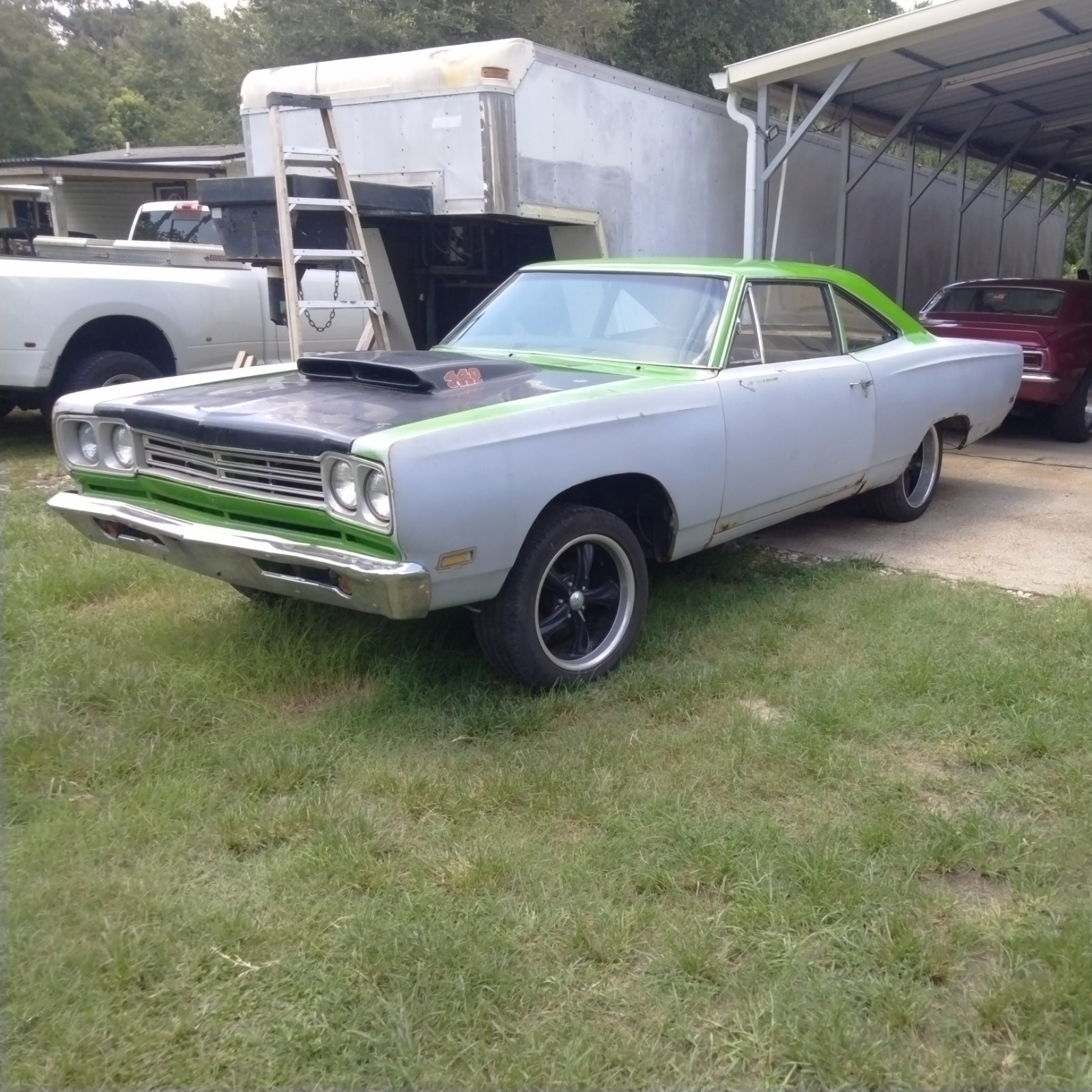 Plymouth-Belvedere-1969-Black