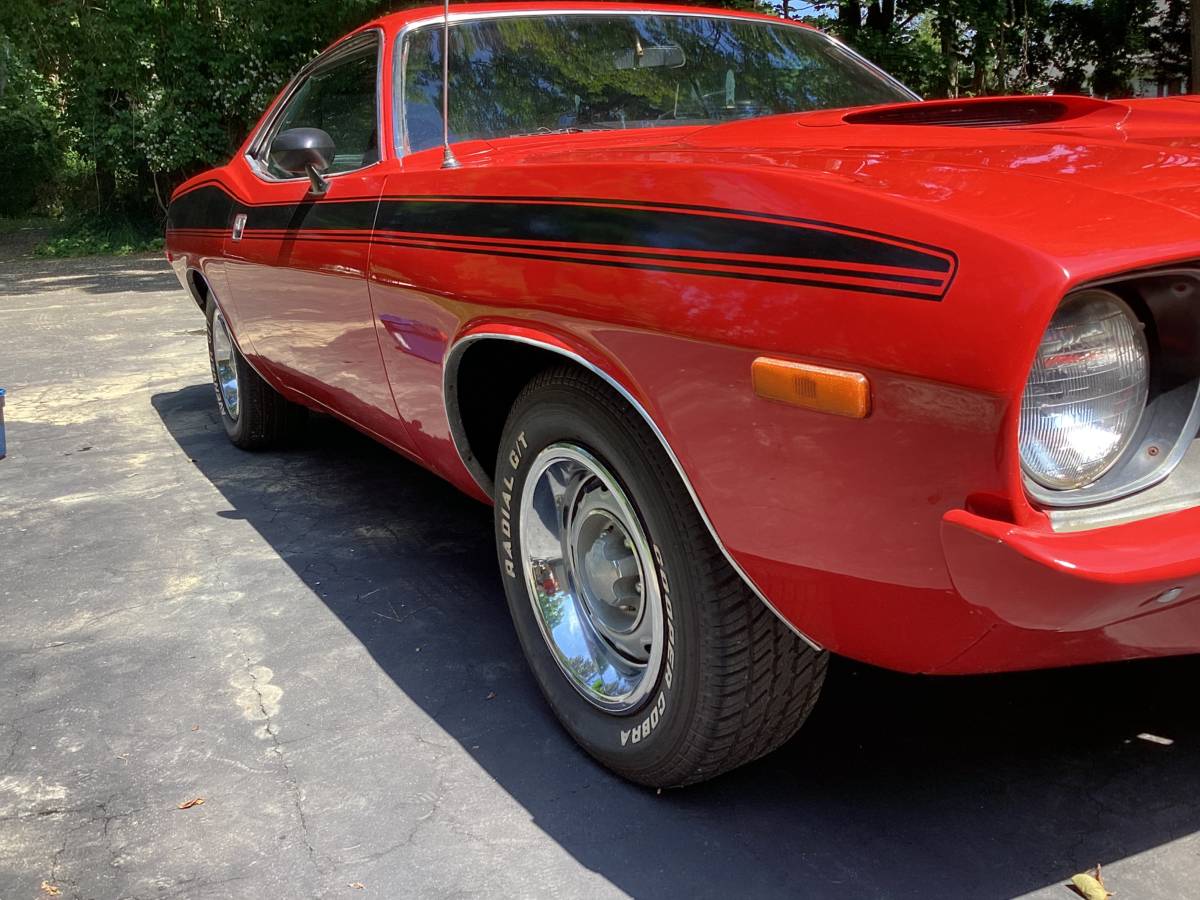 Plymouth-Cuda-1974-red