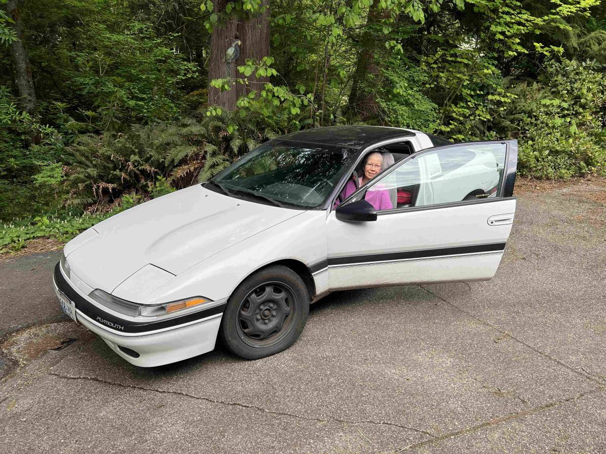 Plymouth-Laser-1990-white