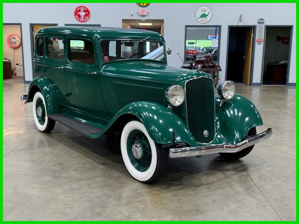 Plymouth-PD-1933-Other-Tan