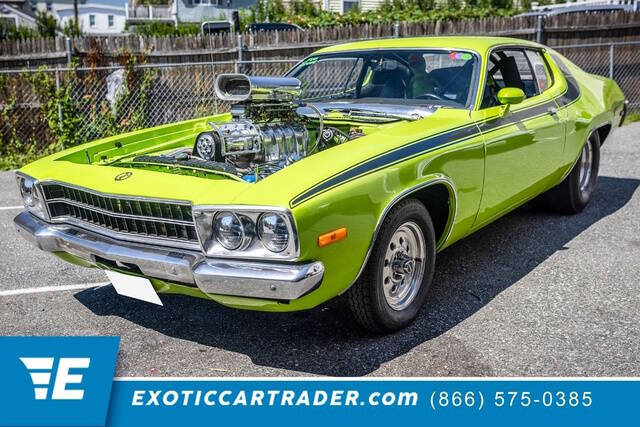 Plymouth-Roadrunner-1974-Lime-Green-Black