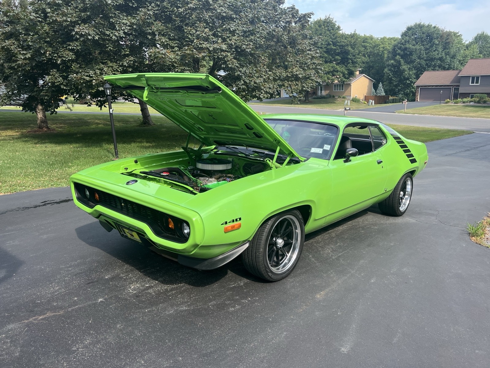 Plymouth-Satellite-1972