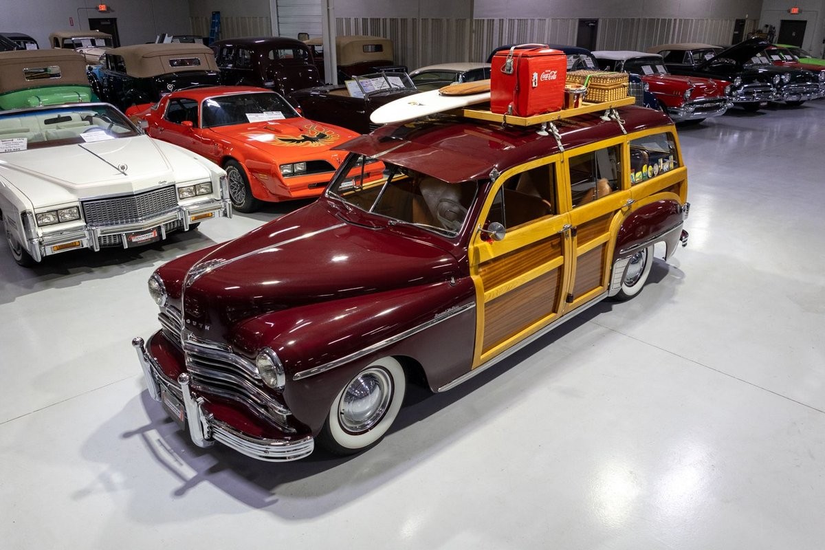 Plymouth Special Deluxe Station Wagon Woody 1949