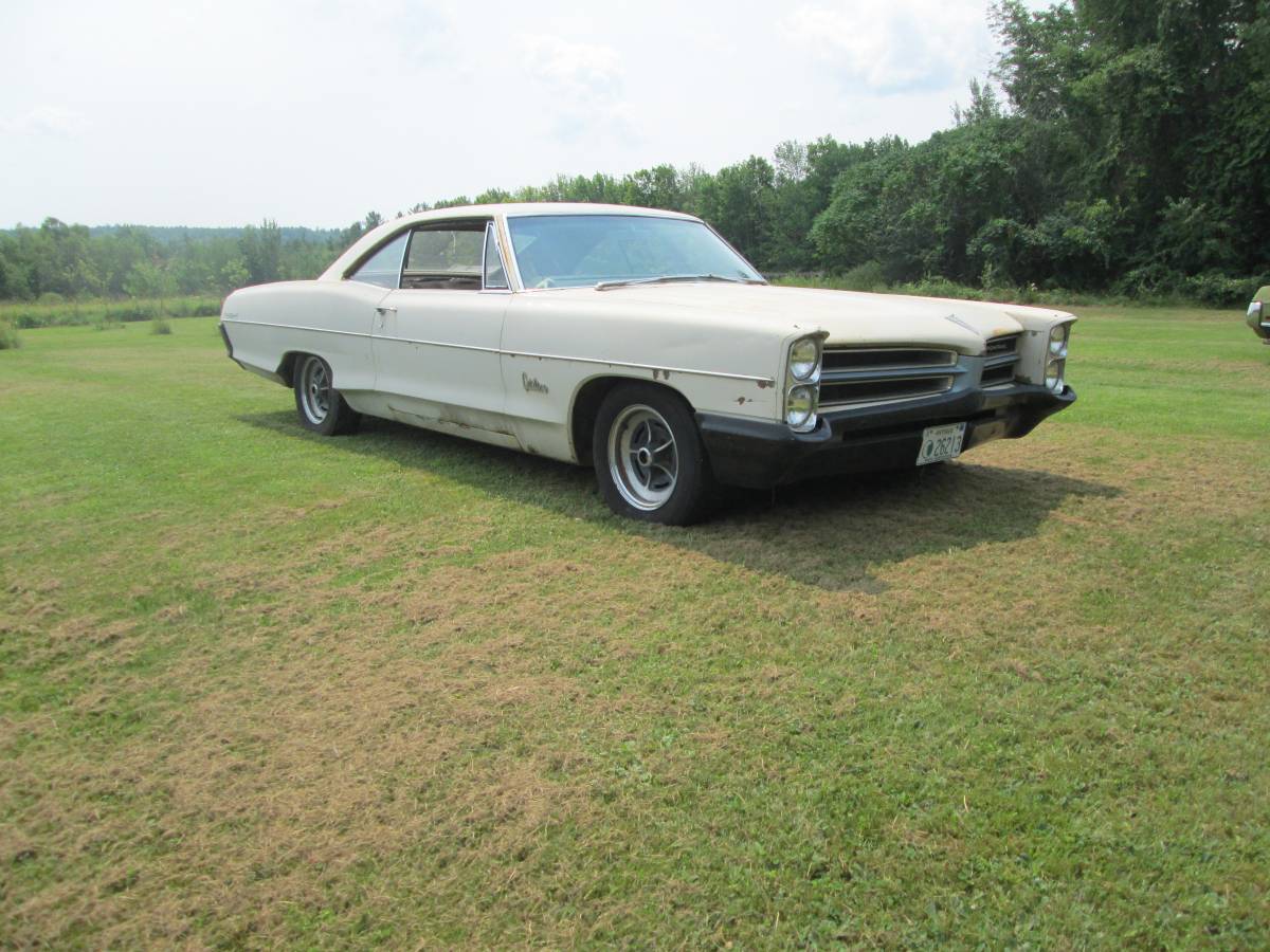 Pontiac-1966-white