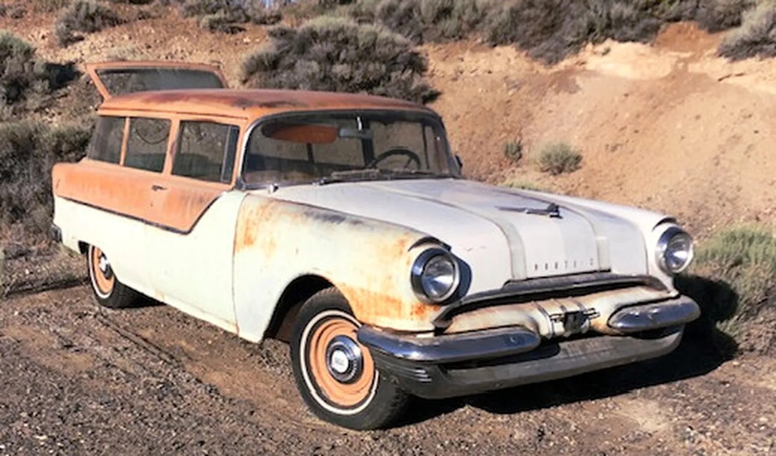 Pontiac-Chieftain-1955