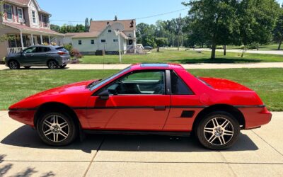Pontiac Fiero 1984