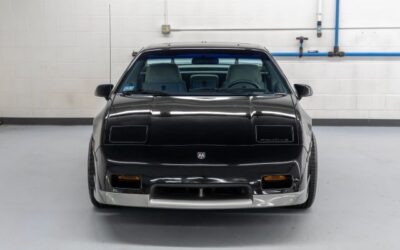 Pontiac Fiero 1986