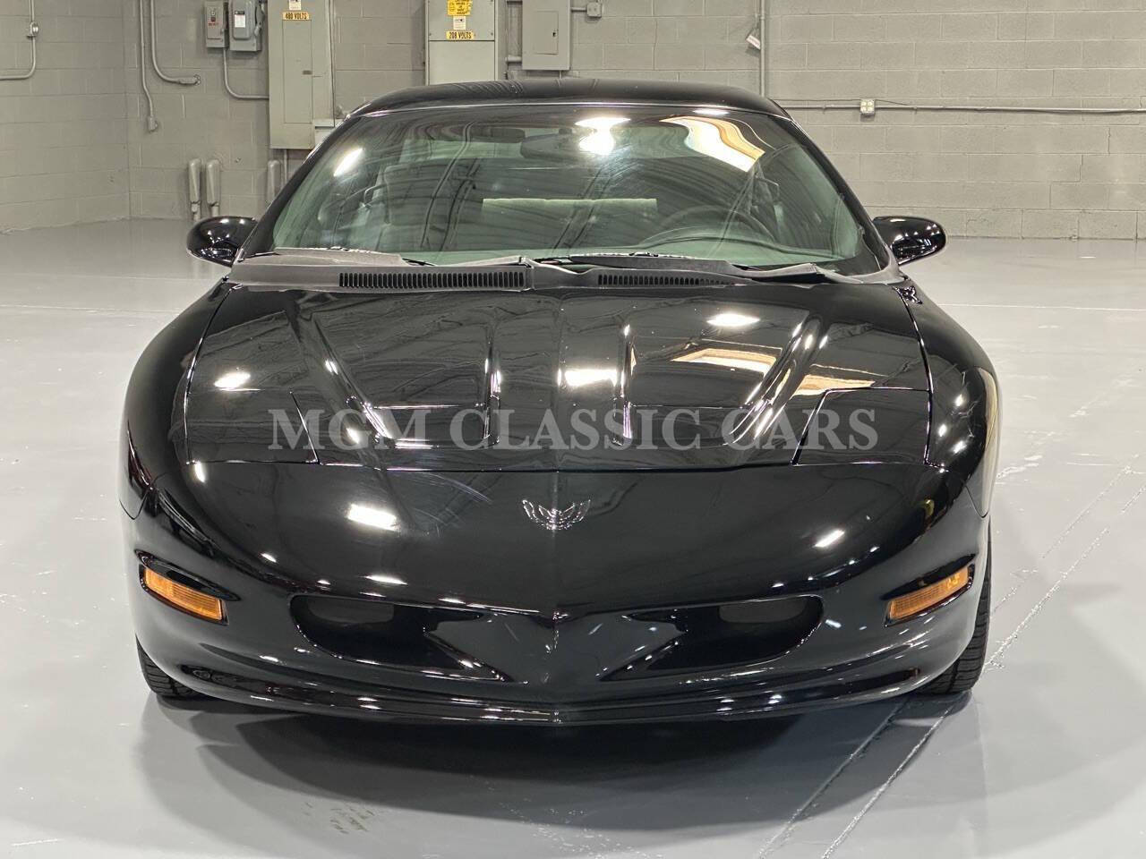 Pontiac-Firebird-1996-Black-Gray
