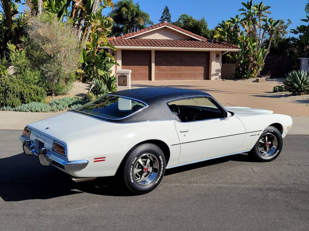 Pontiac-Firebird-formula-455-1973-white