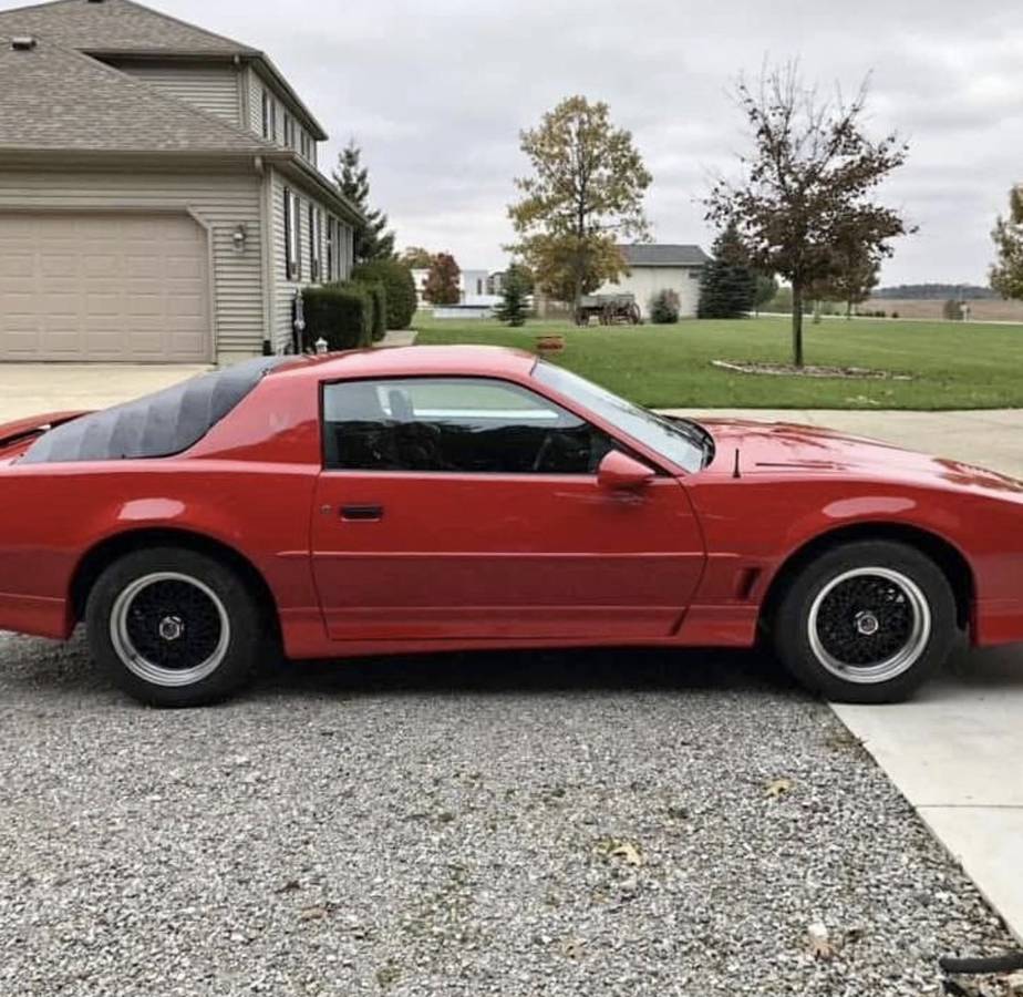 Pontiac-Firebird-trans-am-1987-red