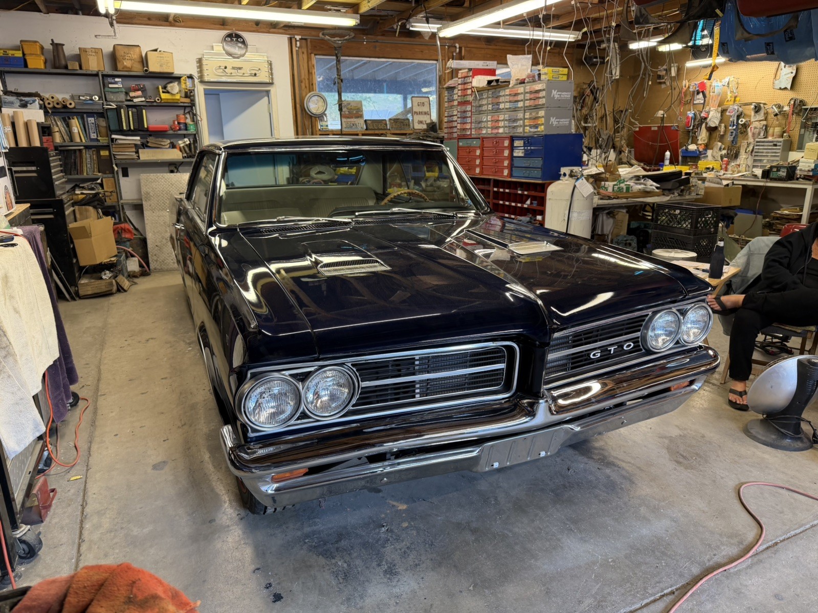 Pontiac-GTO-1964-Coupe-White