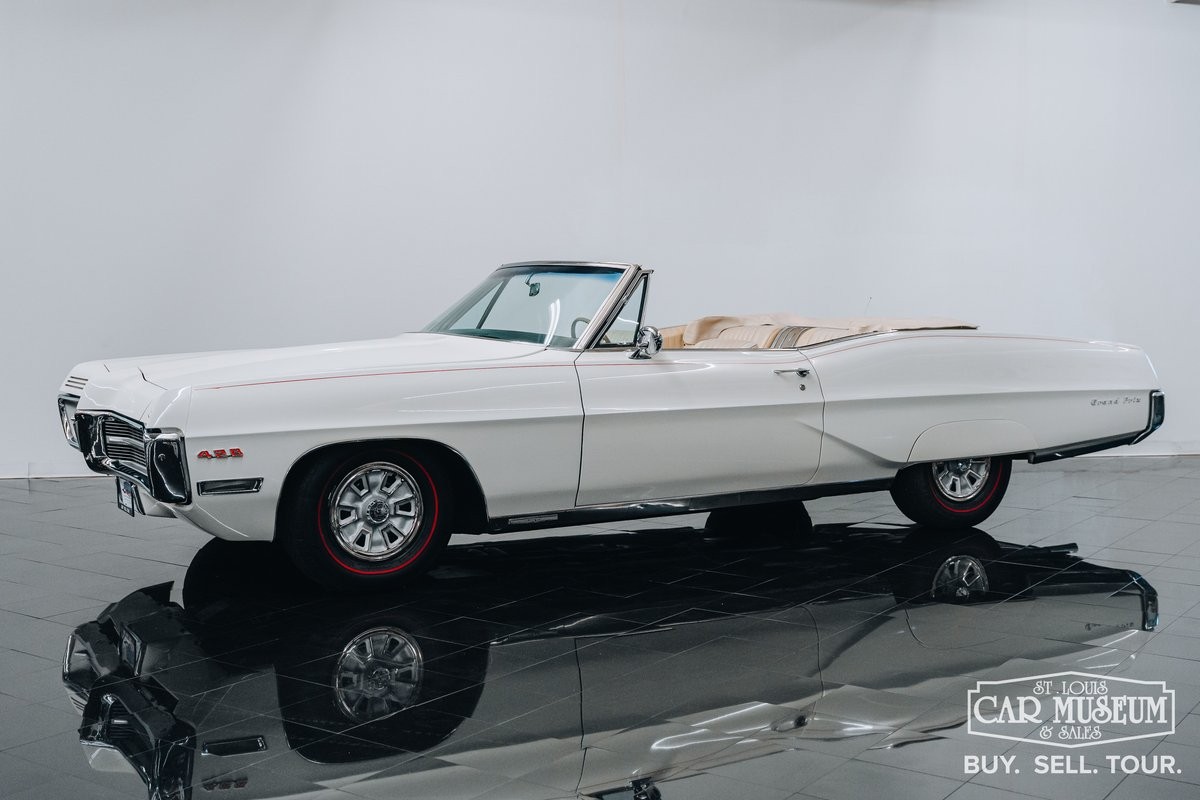 Pontiac-Grand-Prix-1967-Convertible-Parchment-White