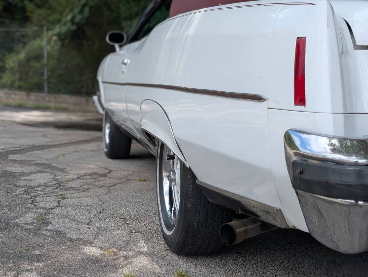Pontiac-Grandville-convertible-1974-white