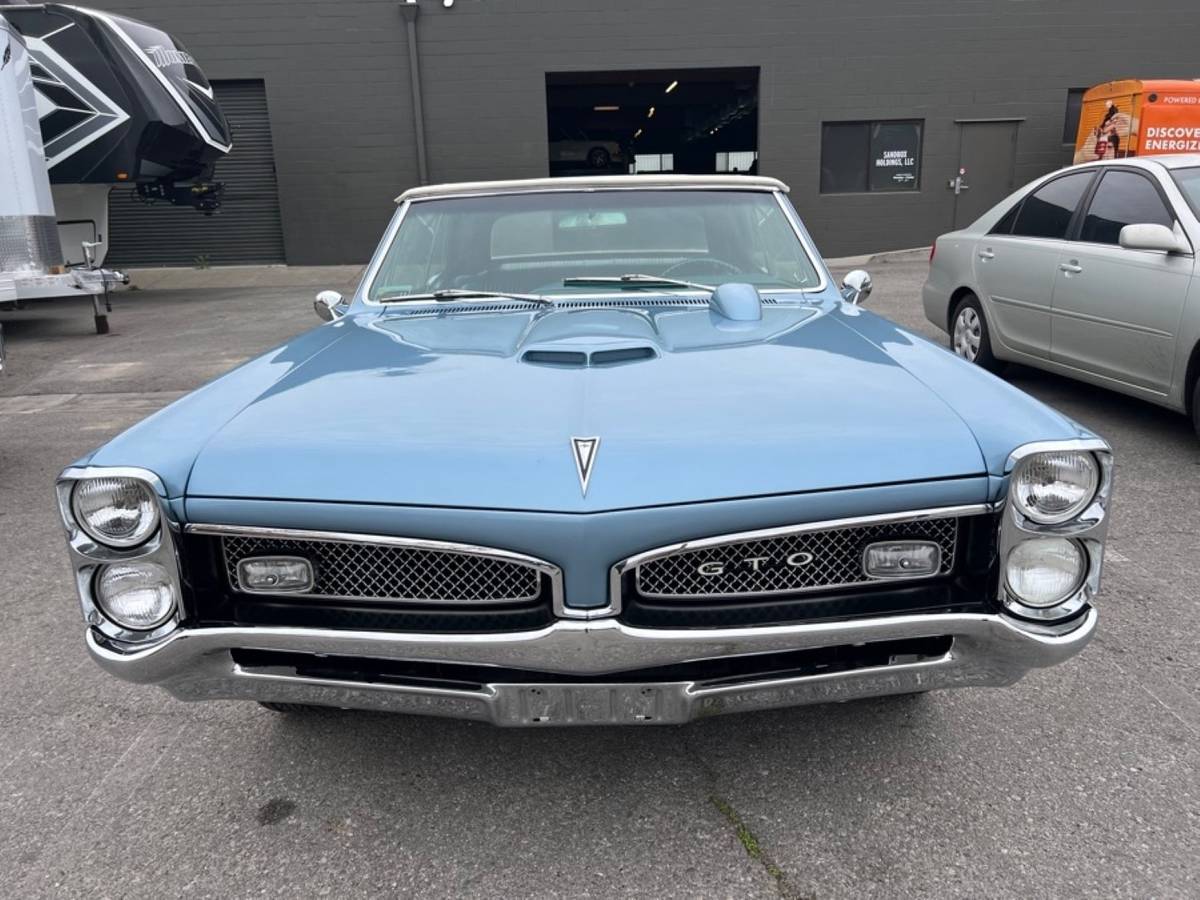 Pontiac-Gto-convertible-1967
