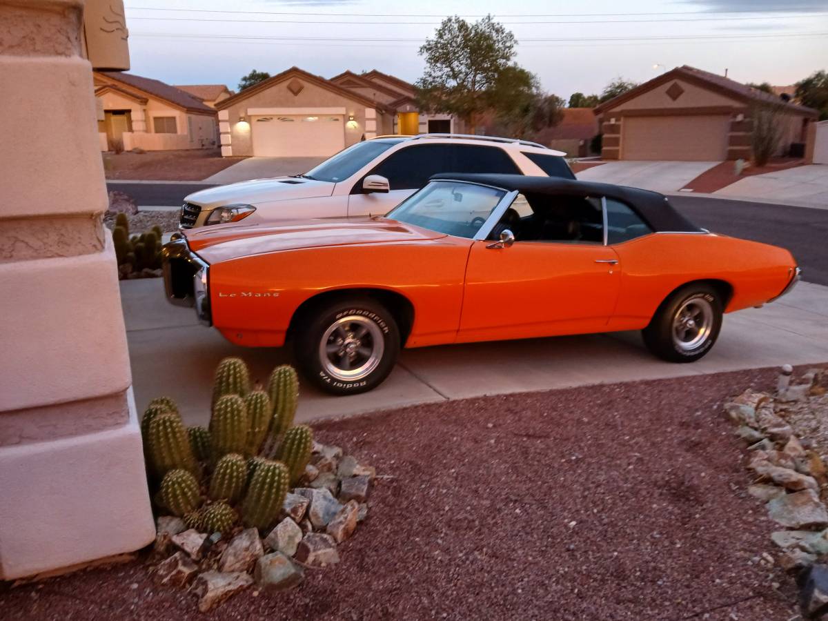 Pontiac-Lemans-1969-orange