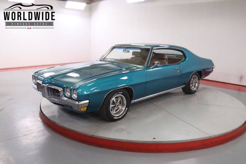 Pontiac-Lemans-1970-Blue-Tan