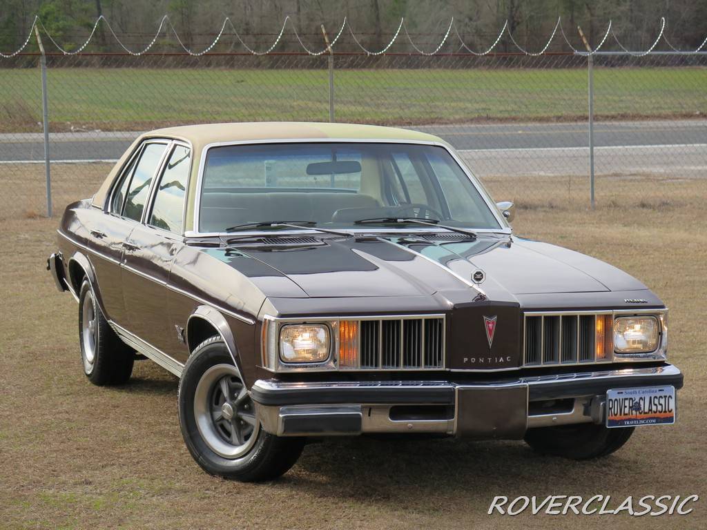 Pontiac-Phoenix-1977-brown