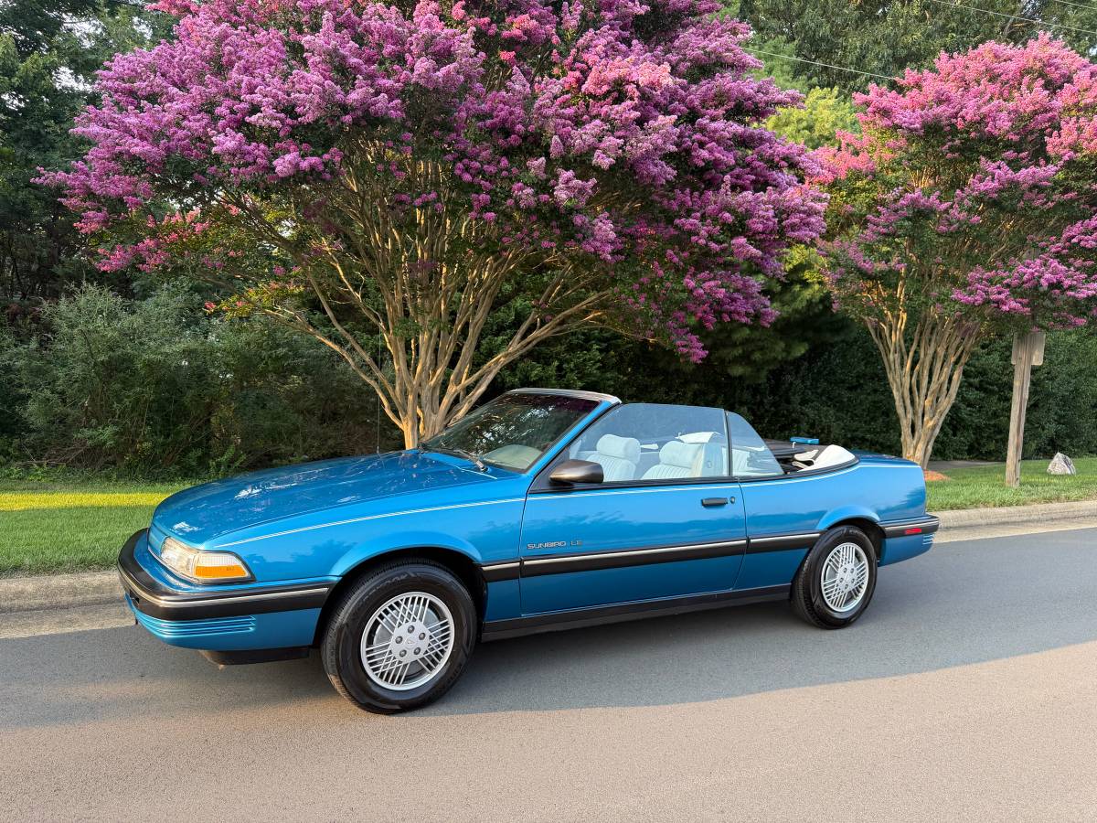 Pontiac-Sunbird-1991-blue