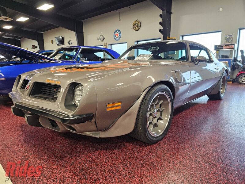 Pontiac-Trans-am-1975-Grey