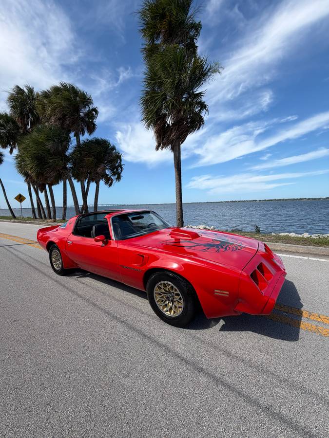 Pontiac-Trans-am-1975-red