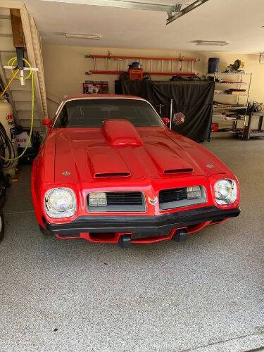 Pontiac-Trans-am-1975