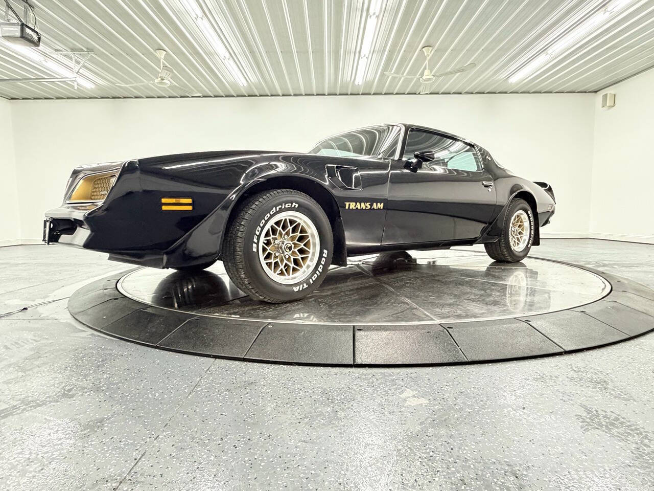 Pontiac-Trans-am-1977-Black-Black