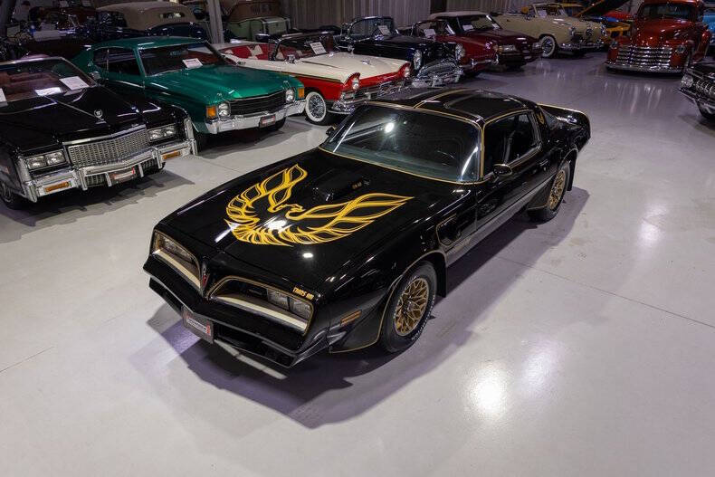 Pontiac-Trans-am-1977-Starlight-Black-Black