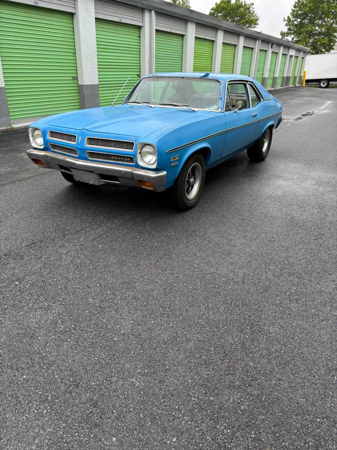 Pontiac-Ventura-1972-blue