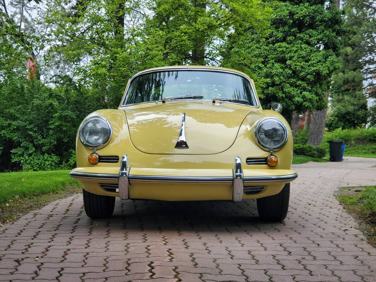 Porsche-356c-1964-yellow