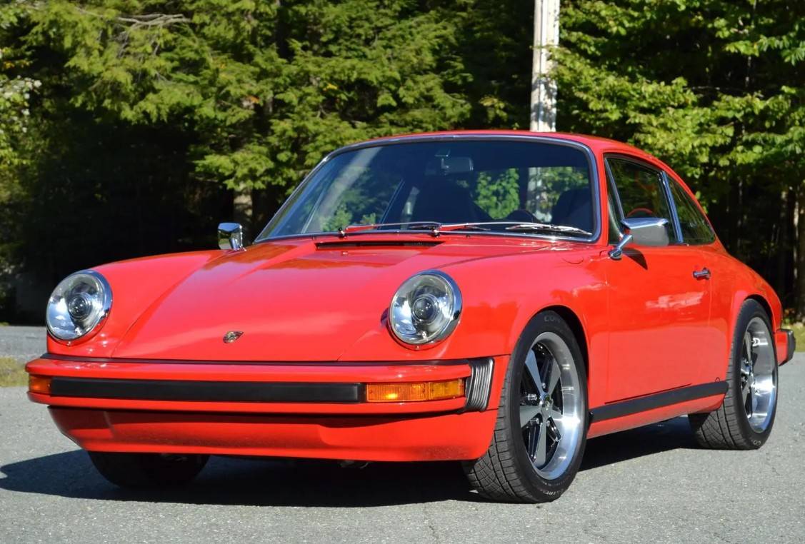 Porsche-911-s-1975-red