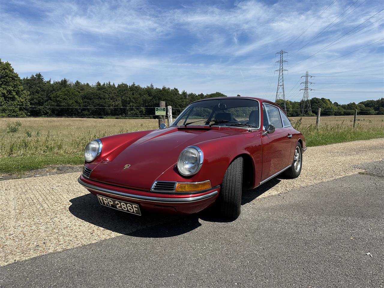 Porsche-912-1968-Red-Black-leather-pasha