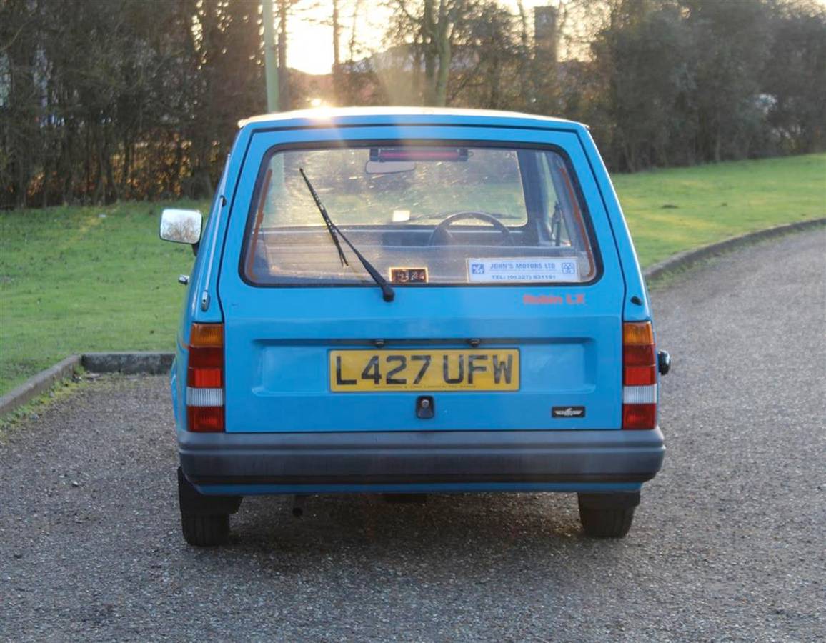Reliant-robin-1993-blue